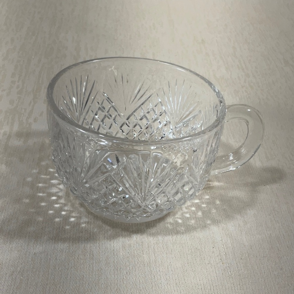 Fan & Diamond Punch Mug
by TIFFIN-FRANCISCAN